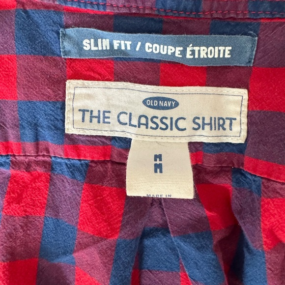 Old Navy Men’s button up - Picture 2 of 3